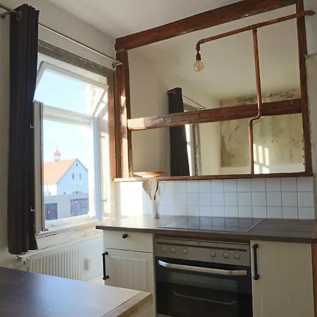Апартаменты Cozy Nest In Half-timbered House From 1806